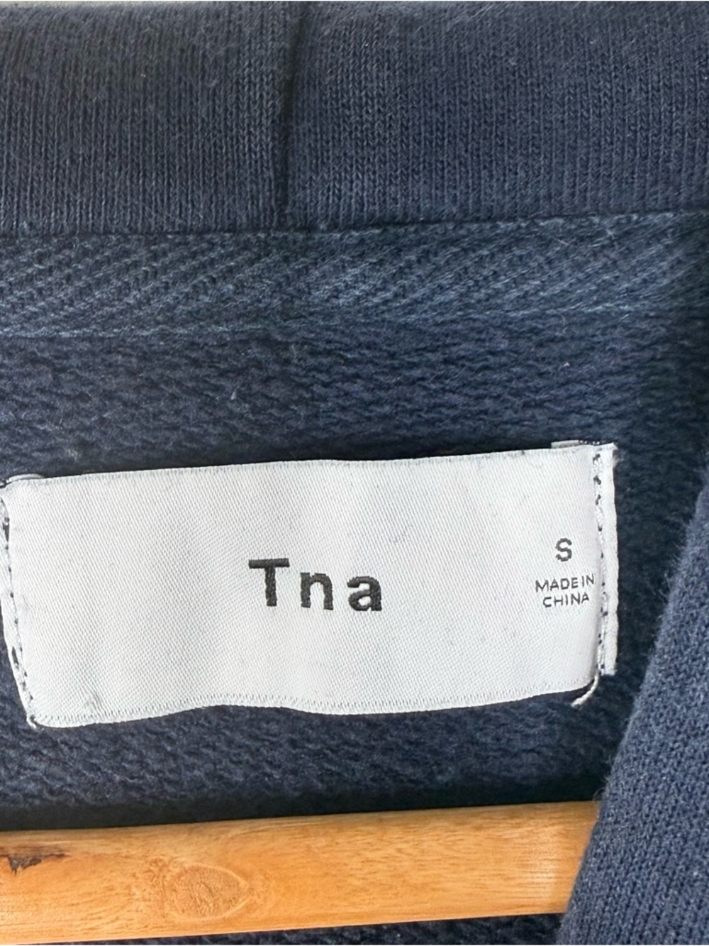 Aritzia TNA Navy Blue Crewneck Hoodie with White 'Tra/84' Logo Size S - Picture 7 of 9